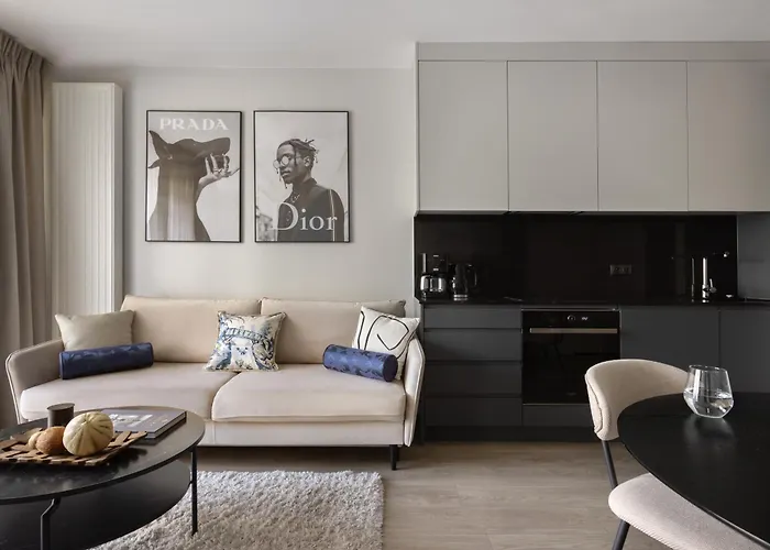 Scala By Moderna Profit - Lakowa 60h Z Parkingiem